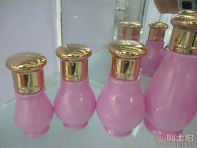 广州化妆品玻璃瓶喷涂加工 精油瓶、管制瓶与膏霜瓶的专业解决方案